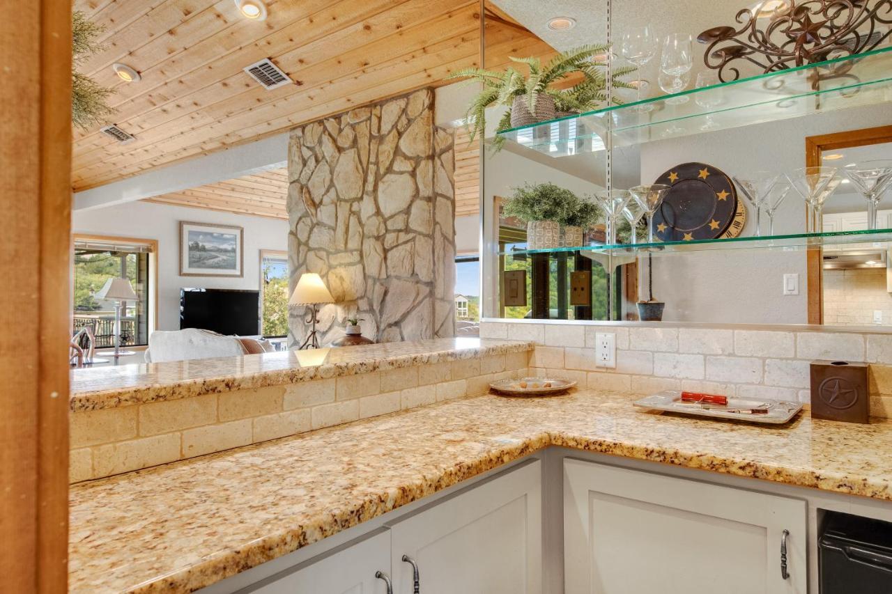 Spicewood Treehouse Villa Dış mekan fotoğraf
